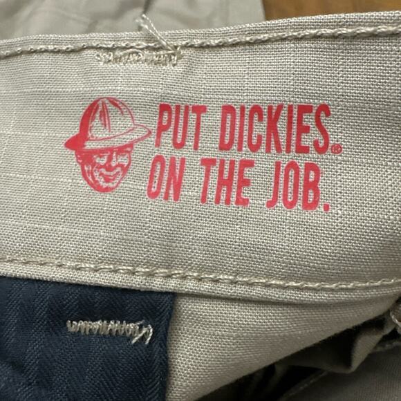 Dickies Khaki Skateboarding Cargo Shorts Men's 32 Flex Y2K - Picture 5 of 12